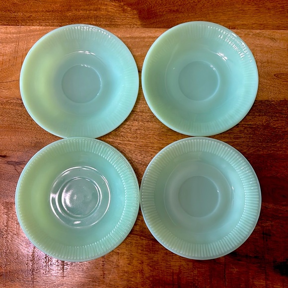 Fire King Jadeite Tea Cup & Saucer (set of 4) - Picture 5 of 10